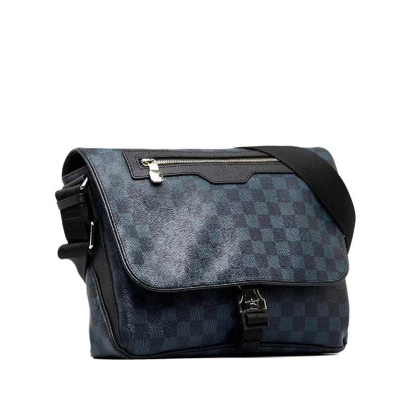 Louis Vuitton backpacks with a hidden back pocket for securityLouis Vuitton Damier Cobalt Matchpoint Messenger (r6Zfrr)