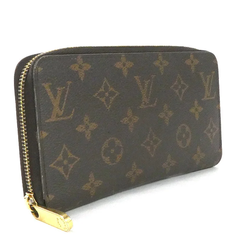 Louis Vuitton handbags with a beaded trim for a touch of glamourLouis Vuitton Brown Canvas Portefeuille zippy wallet accessories