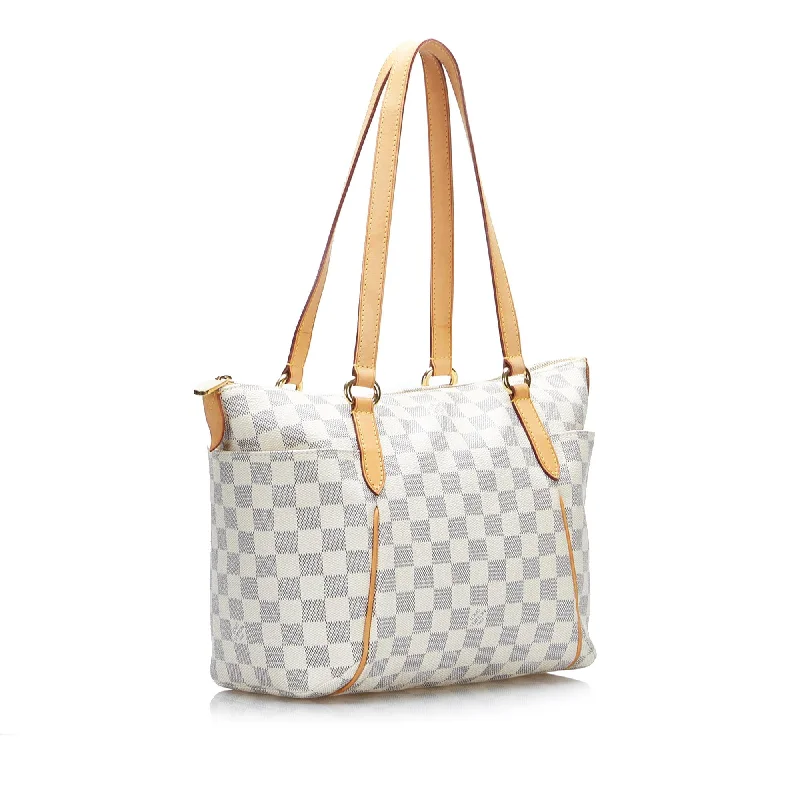 Louis Vuitton handbags with a patent - leather finish for a shiny lookLouis Vuitton Damier Azur Totally PM (SQjvqm)