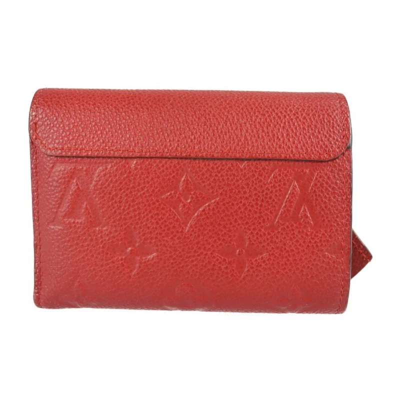 Louis Vuitton bags with a detachable mirror inside for on - the - go touch - upsLouis Vuitton Red Canvas  wallet accessories