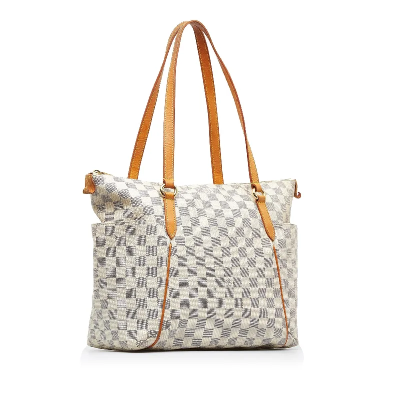 Louis Vuitton bags with a detachable mirror inside for on - the - go touch - upsLouis Vuitton Damier Azur Totally MM (6isLqD)