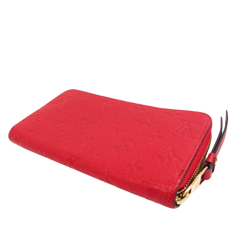 Louis Vuitton bags with a zippered interior pocket for better organizationLouis Vuitton Red Canvas Zippy wallet wallet accessories