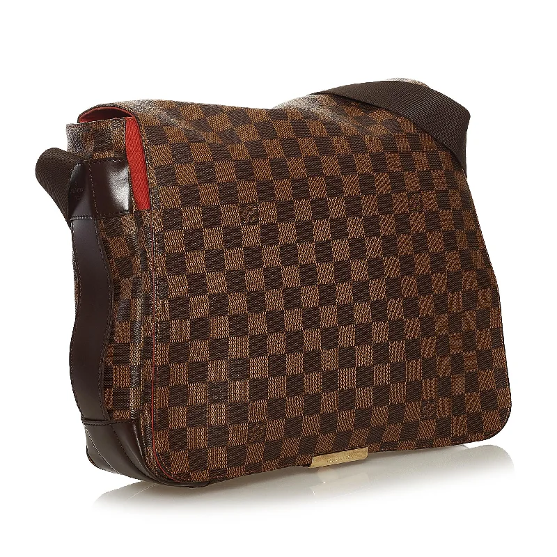 Louis Vuitton Twist bags with a snakeskin - effect panel for a bold lookLouis Vuitton Damier Ebene Bastille (RVzJ8Y)