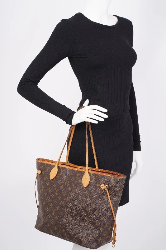 Louis Vuitton Twist bags with a crystal - embellished LV - turnlockLouis Vuitton Neverfull MM Monogram Coated Canvas