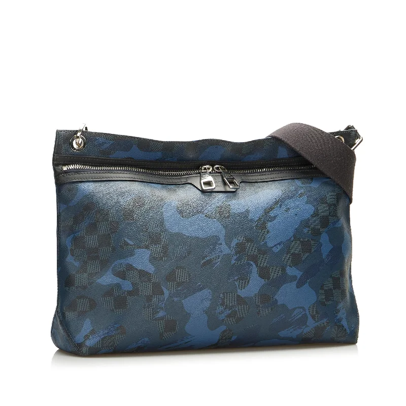 Louis Vuitton Capucines bags with smooth calfskin leather for luxuryLouis Vuitton Damier Cobalt Camouflage Hunter Crossbody Bag (j3GI9C)