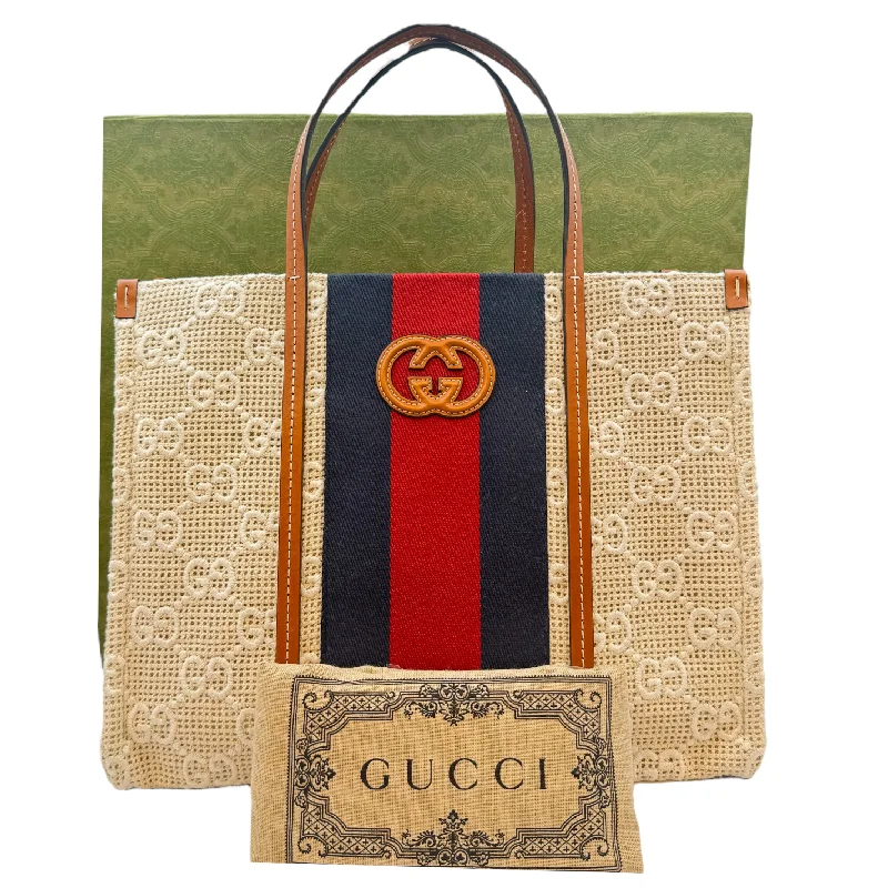 Ladies Gucci handbags with a detachable coin purse insideGucci Tote Bag Brown Canvas