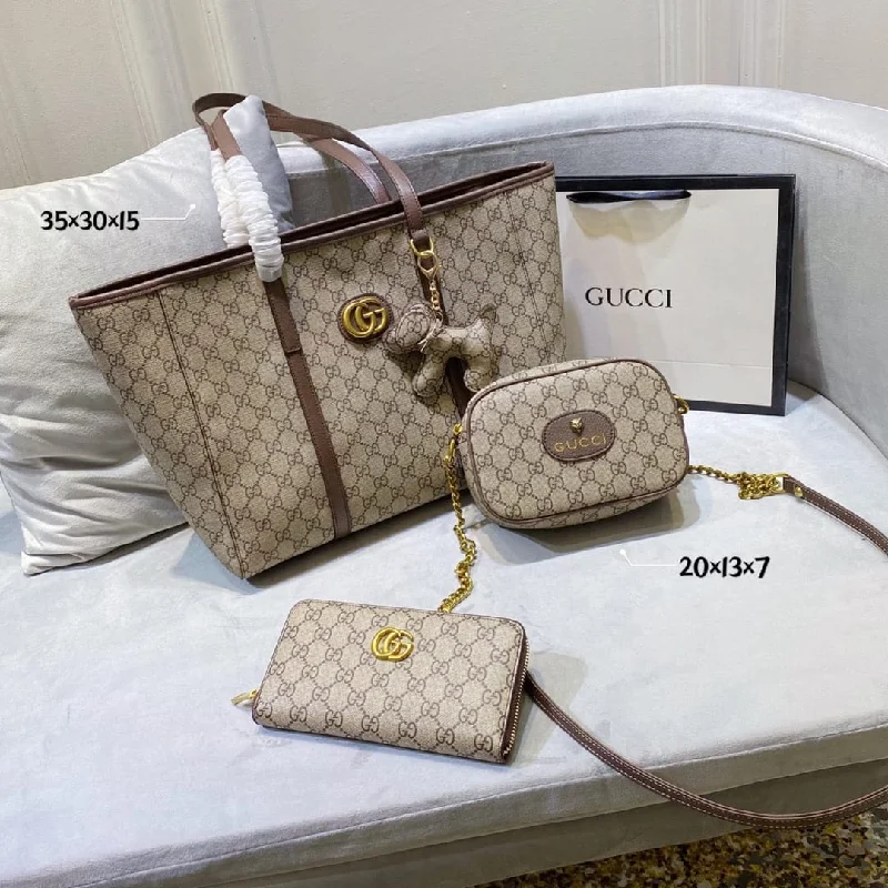 Ladies Gucci shoulder bags with a magnetic - closure flapGucci Tote Handbag Set