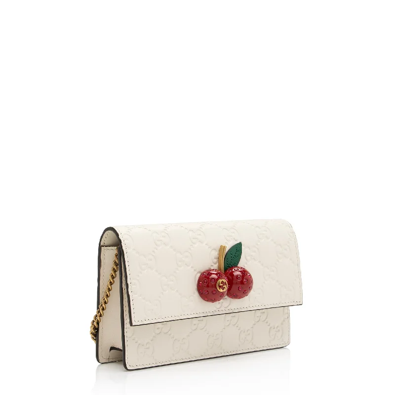 Women Gucci tote bags in GG Supreme canvas for a branded feelGucci Guccissima Leather Cherry Mini Chain Bag (SHF-ag0Ibh)