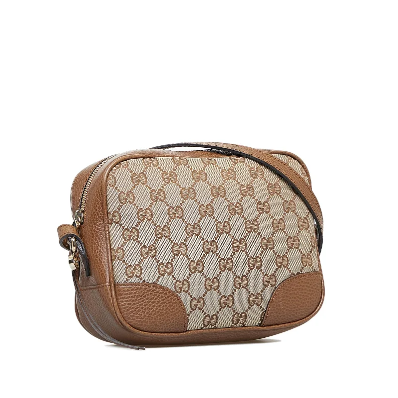 Women Gucci crossbody bags with a keychain holderGucci GG Canvas Bree Crossbody Bag (JiR4i2)