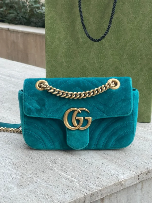 Gucci Marmont bags for women with a contrast - colored interiorGucci - Sac marmont PM