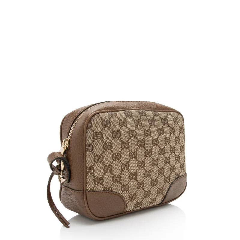 Gucci handbags for women with a patent - leather finishGucci GG Canvas Bree Mini Messenger Bag (bpKZHI)