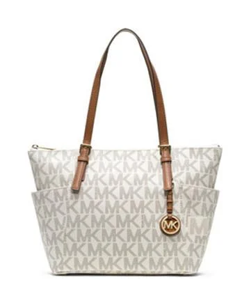 Michael Michael Kors Bags for influencers to carry at eventsMichael Michael Kors Large Jet Set East West Zip Top Signature Tote