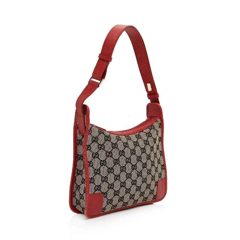 Women Gucci tote bags in GG Supreme canvas for a branded feelGucci GG Canvas Square Small Hobo (SHF-YQ7fDI)