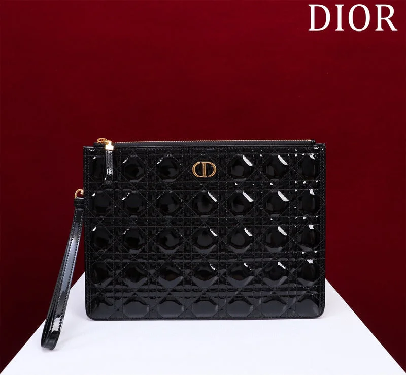 Luxury Christian Dior crossbody bags with a chain - link strapBC - Dior Bags - 777