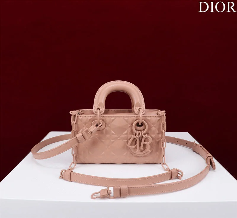 Christian Dior Saddle bags with a studded trim for a bold lookGAK BAGZ - Dior Bags - 1270