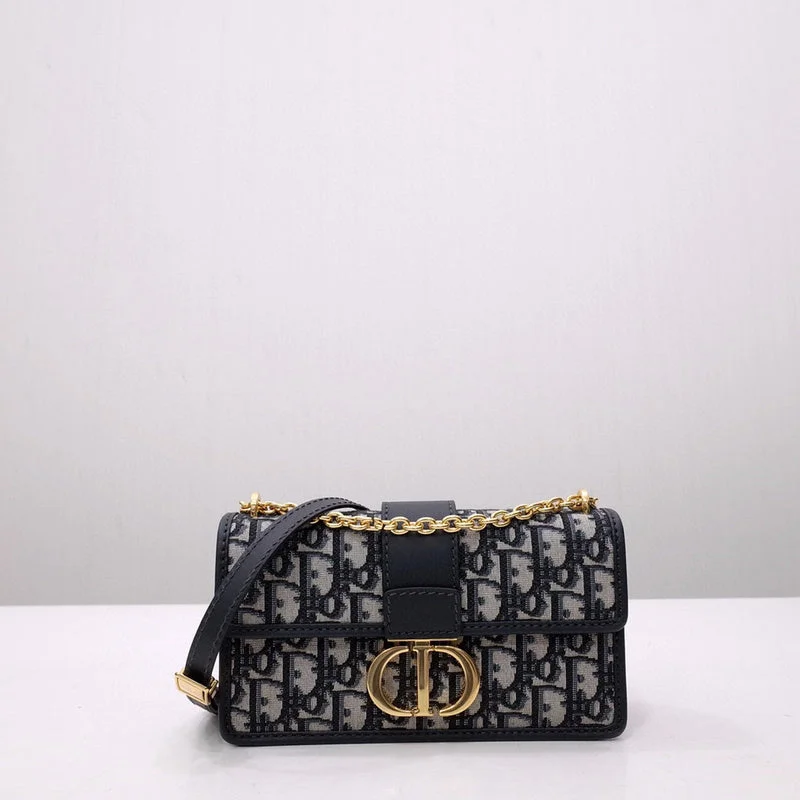 Luxury Christian Dior crossbody bags with a chain - link strapGAK BAGZ - Dior Bags - 1507