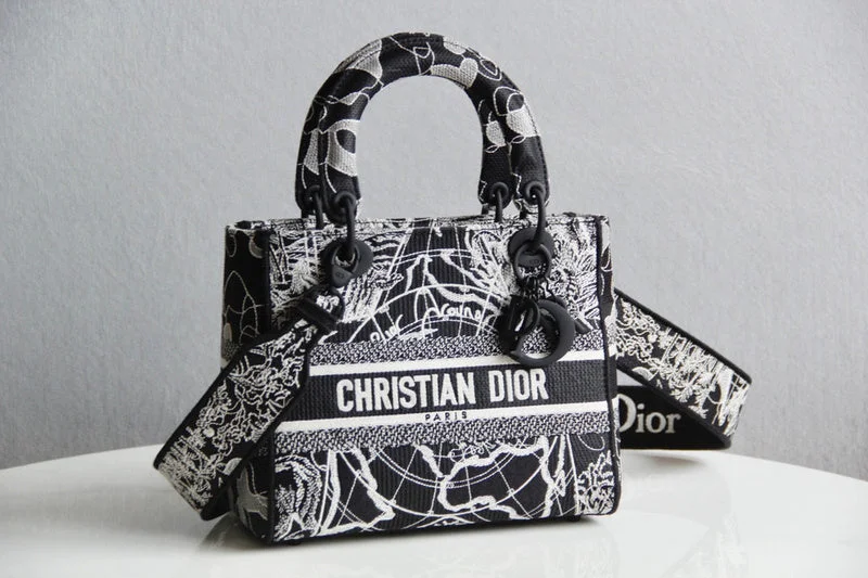 Christian Dior Saddle bags with a distressed leather finishGAK BAGZ - Dior Bags - 2181